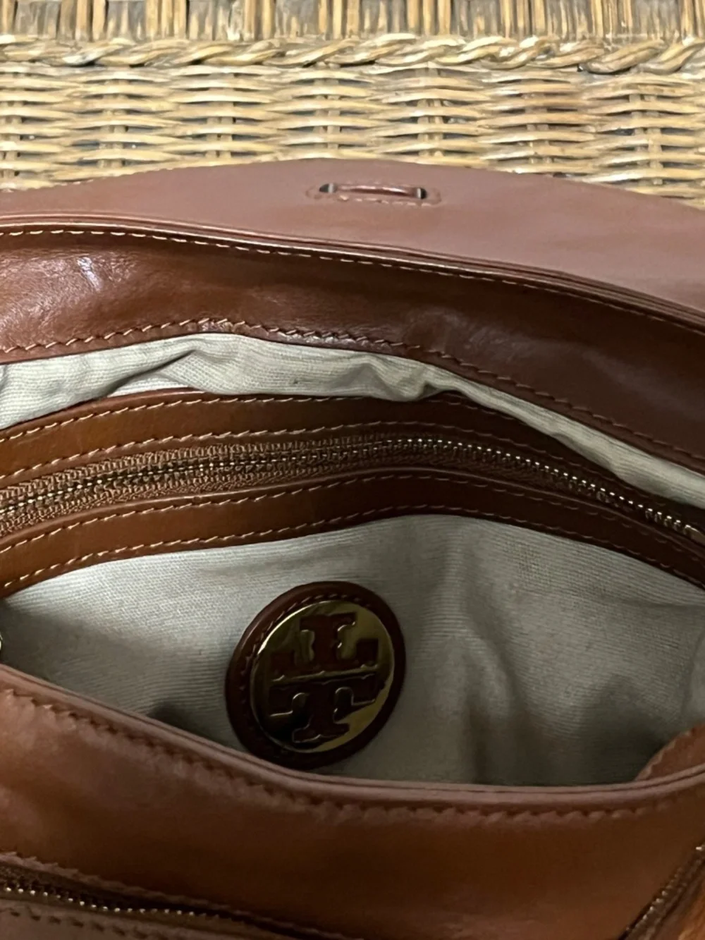 Tory Burch tory burch